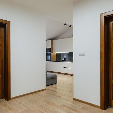 Luxury Apartments Uzhorod ภายนอก รูปภาพ