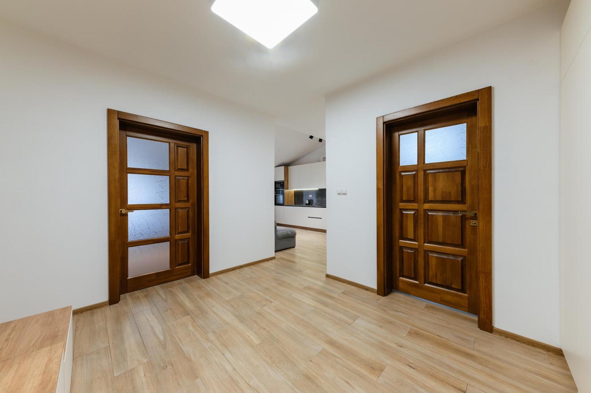 Luxury Apartments Uzhorod ภายนอก รูปภาพ