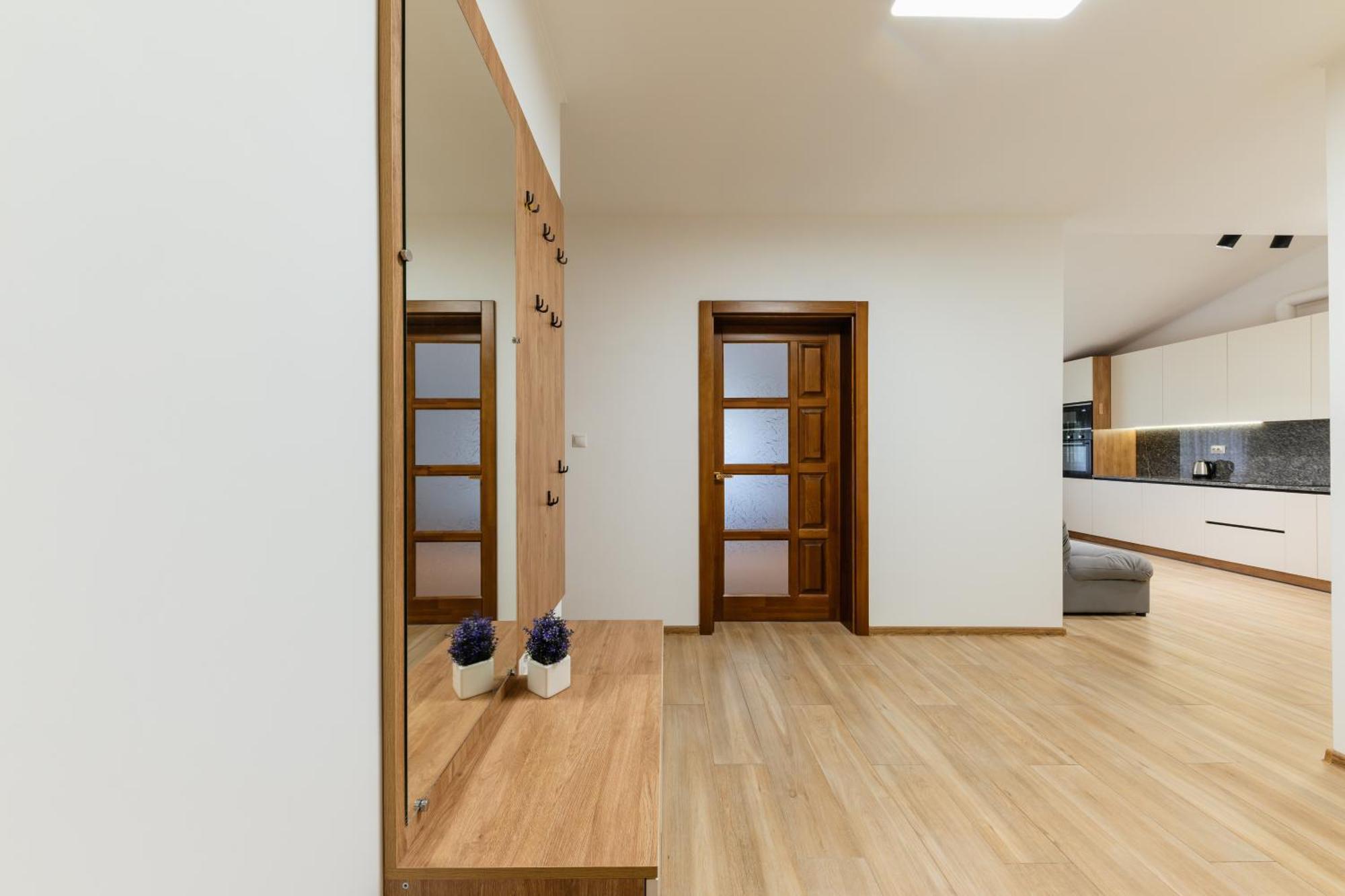 Luxury Apartments Uzhorod ภายนอก รูปภาพ