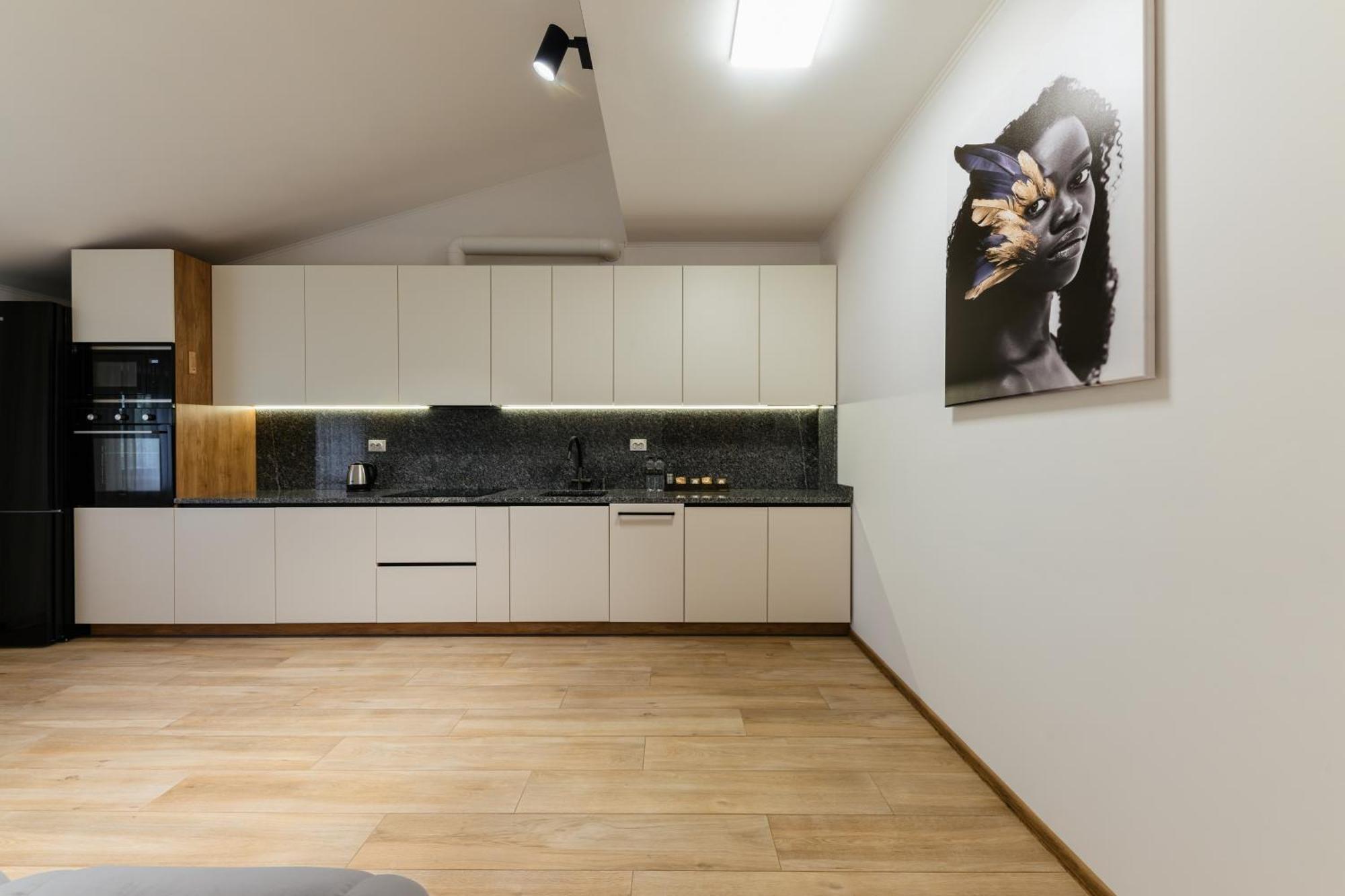 Luxury Apartments Uzhorod ภายนอก รูปภาพ