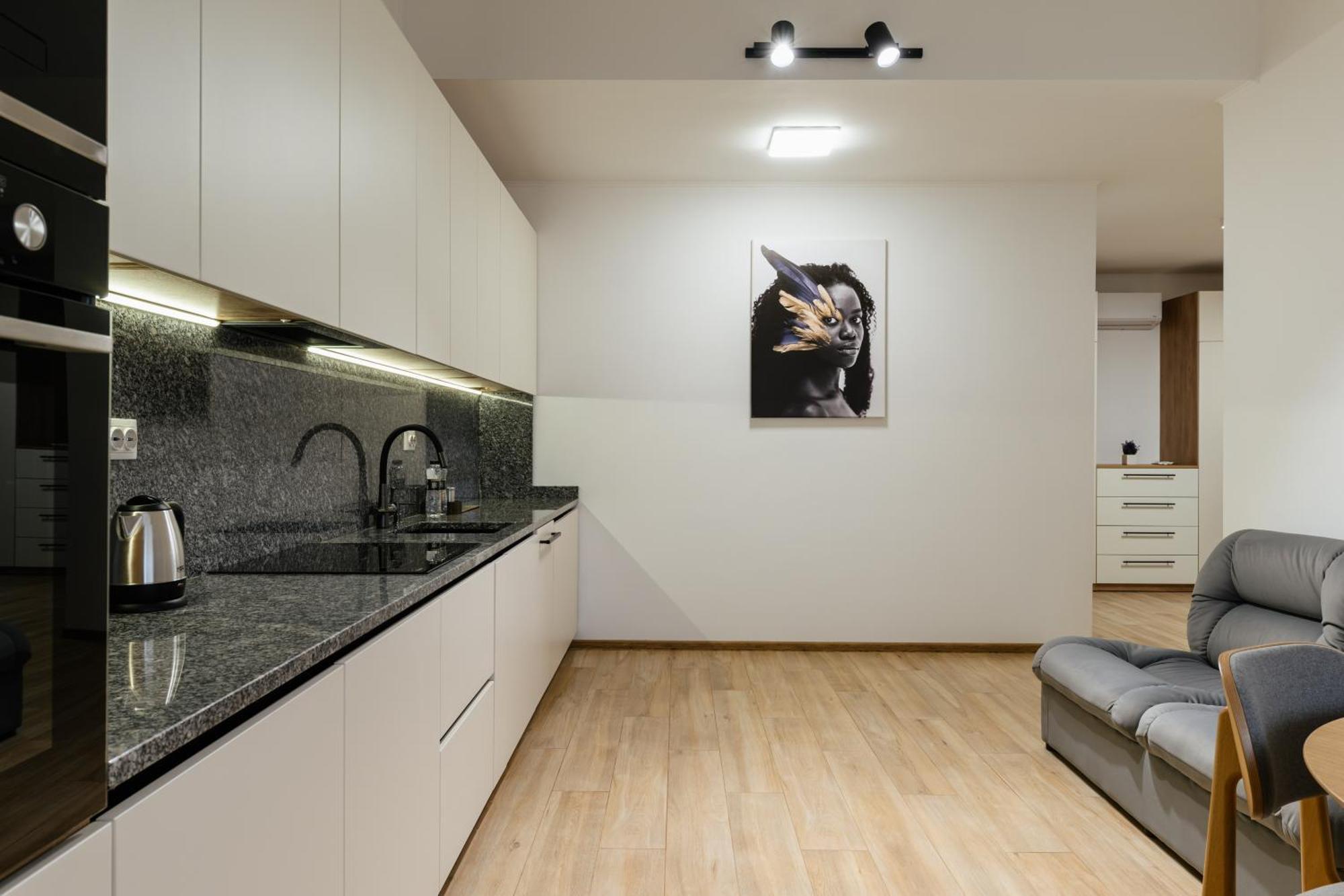 Luxury Apartments Uzhorod ภายนอก รูปภาพ