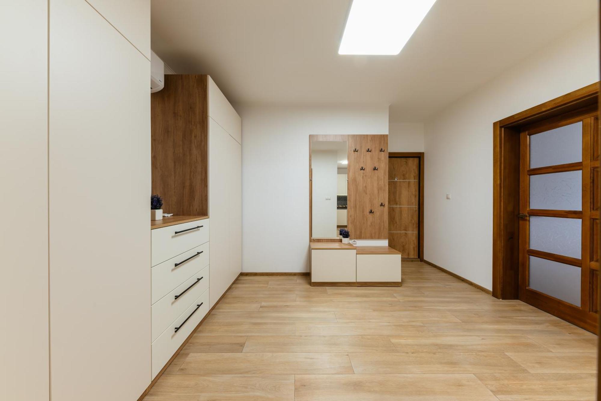 Luxury Apartments Uzhorod ภายนอก รูปภาพ