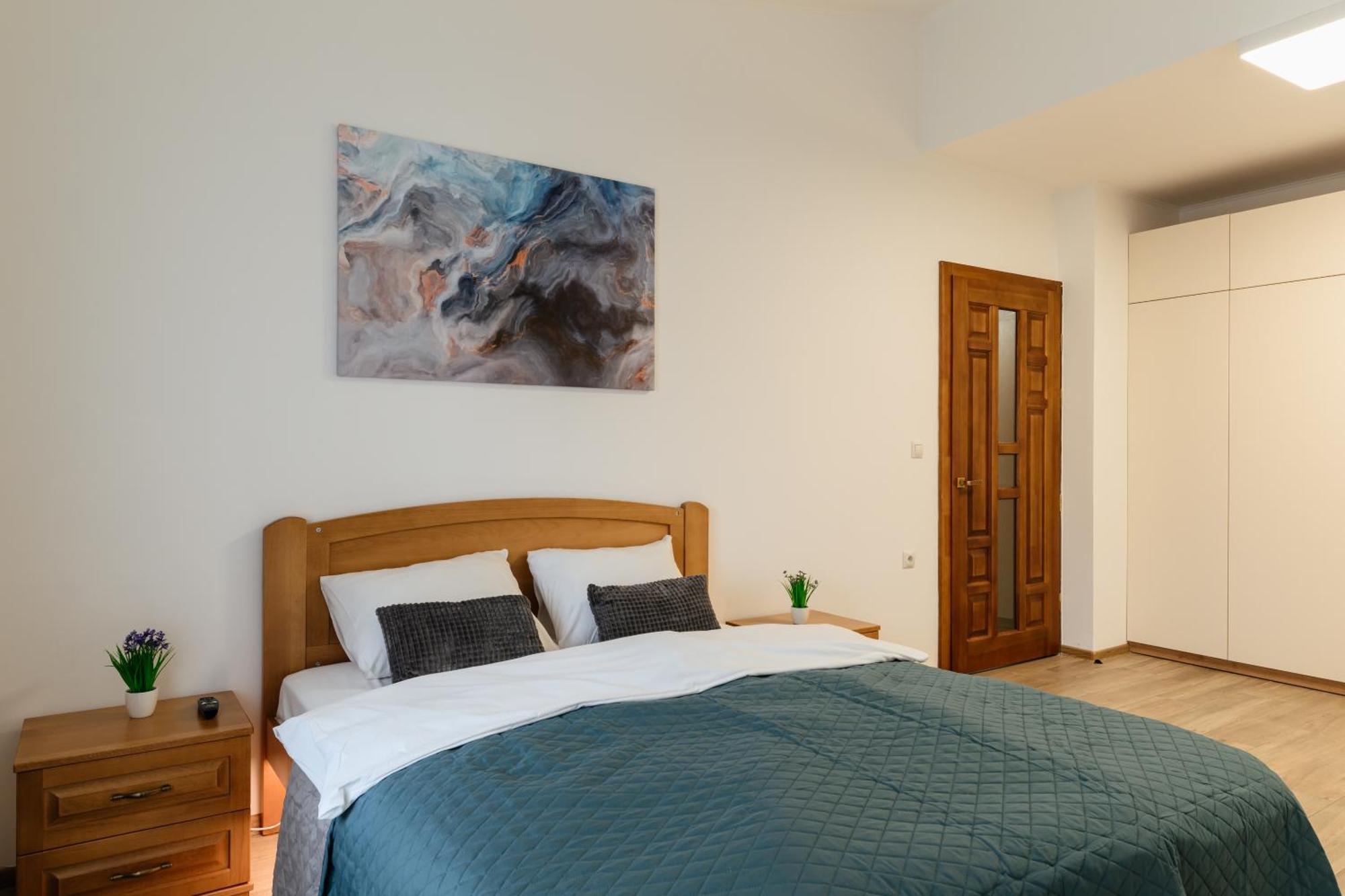 Luxury Apartments Uzhorod ภายนอก รูปภาพ