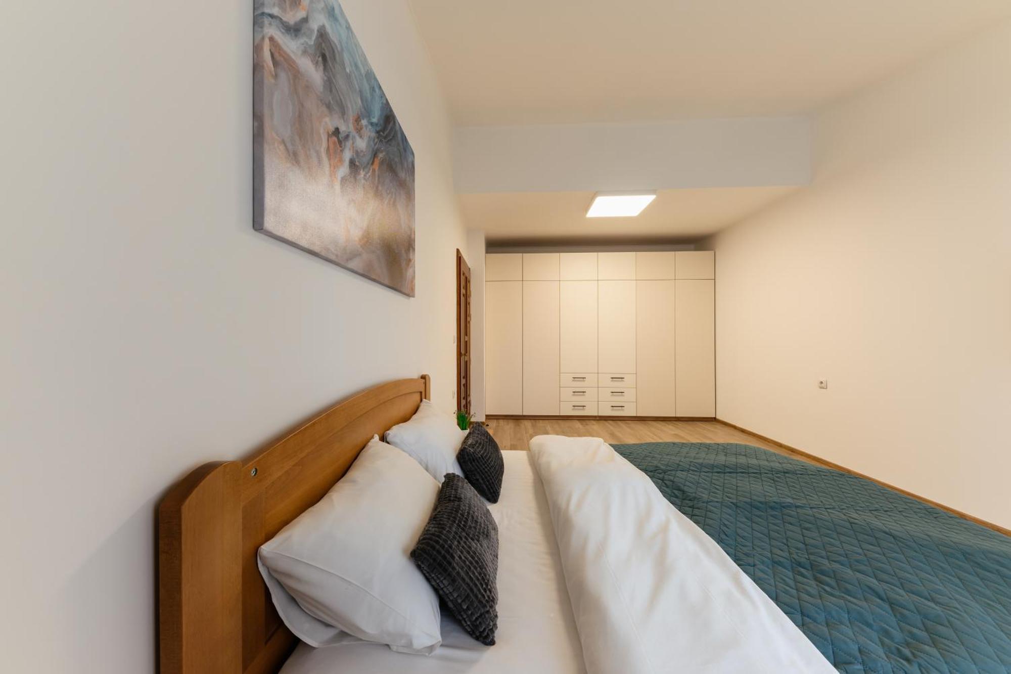 Luxury Apartments Uzhorod ภายนอก รูปภาพ